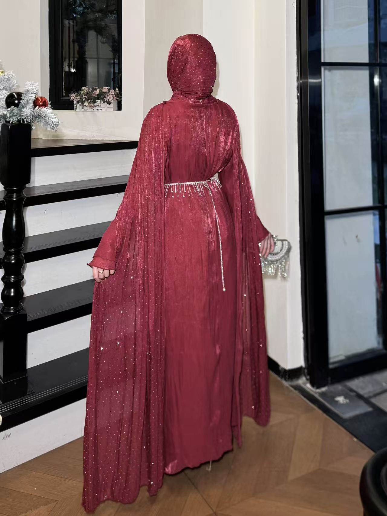 #LY30Elegant Pleated Cape Long Robe, Fashion Reflective Fabric Evening Gown, Suitable for Various Parties and Celebrations, Muslim Women's Dress