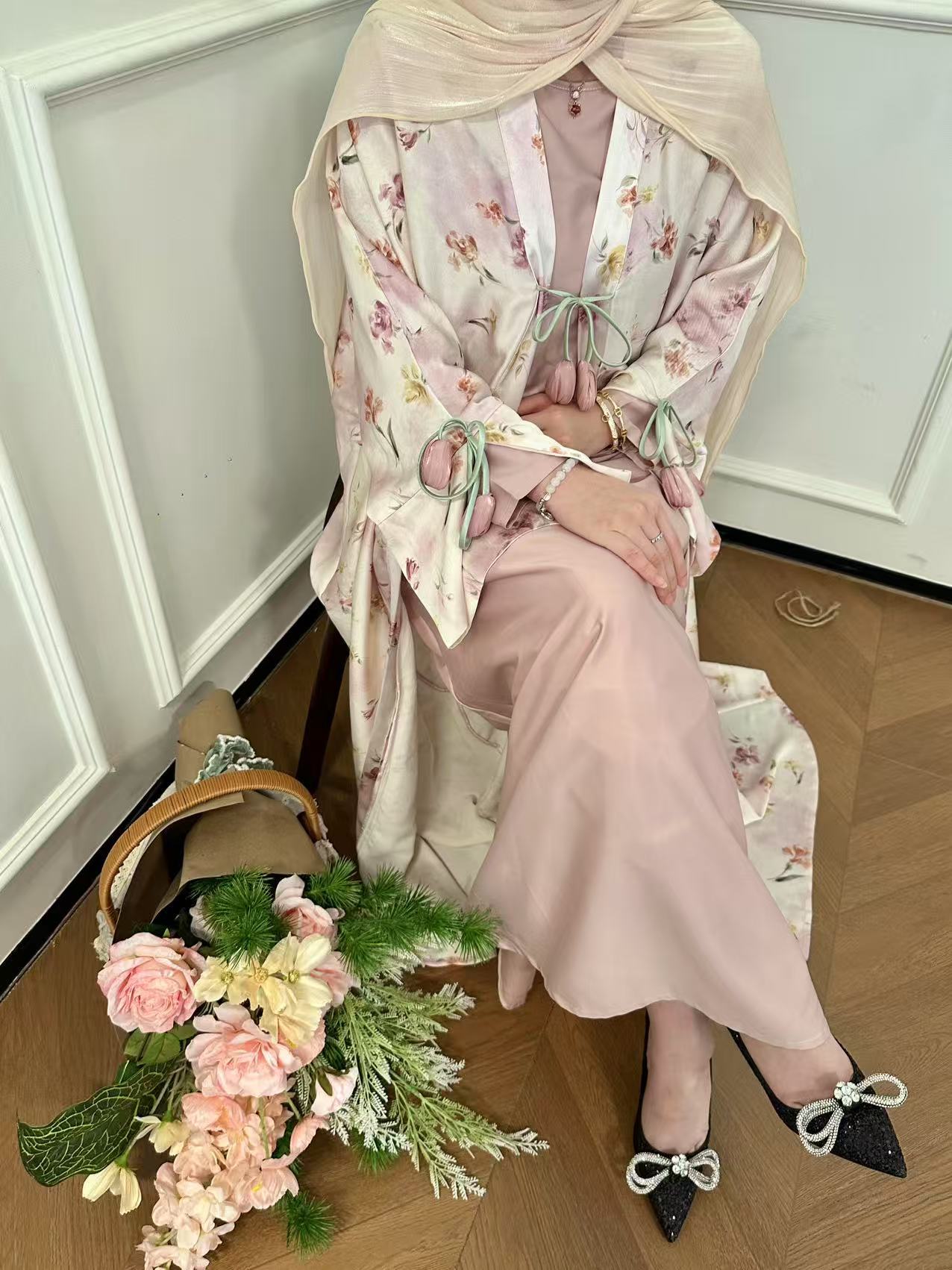 LY22 TWO-PIECE Tulip 3D floral printed satin abaya, loose-fit dress, Arabic romantic printed dress, high-end satin dress, and printed abaya